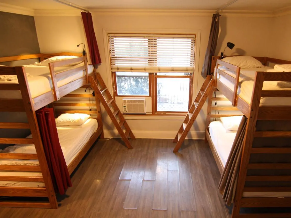 Hostel The Clarence Park Toronto