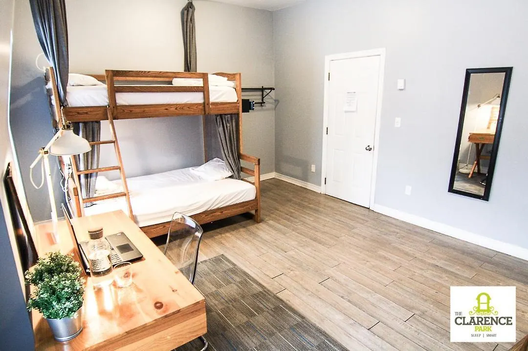 Hostel The Clarence Park Toronto