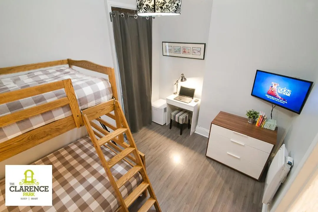 Hostel The Clarence Park Toronto