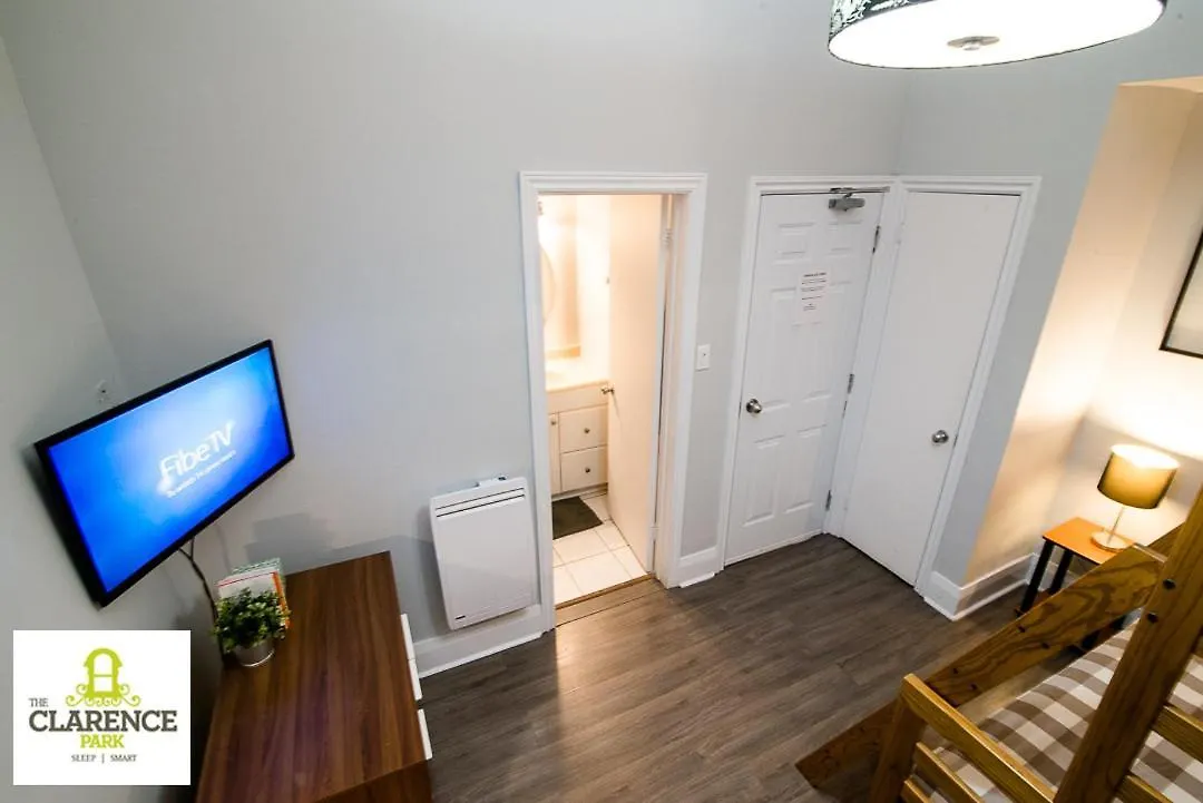 Hostel The Clarence Park Toronto