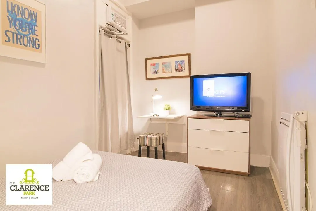 Hostel The Clarence Park Toronto Kanada